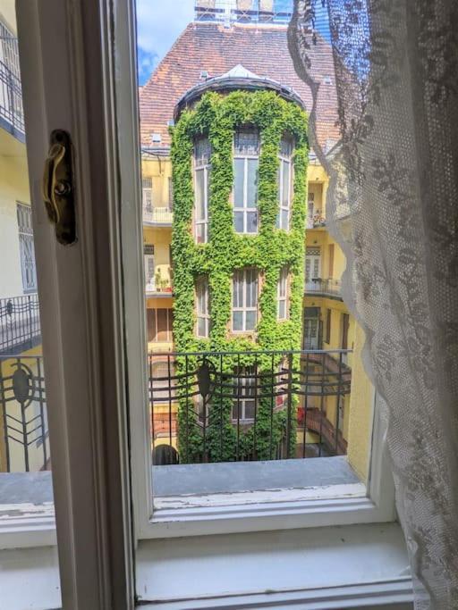Large Peaceful 1br In - Yellow House Apartament Budapesta
